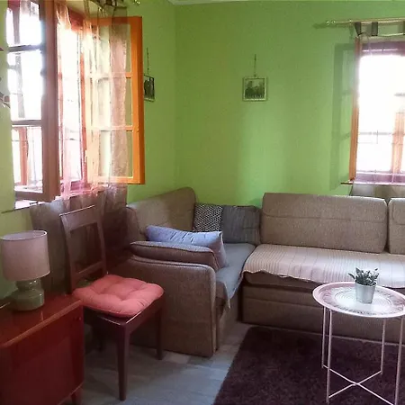 Póni Kuckó és Minifarm Hosszuvoelgy
